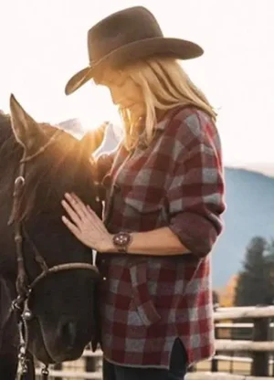 Kelly Reilly Yellowstone Beth Dutton Marron Plaid Coat