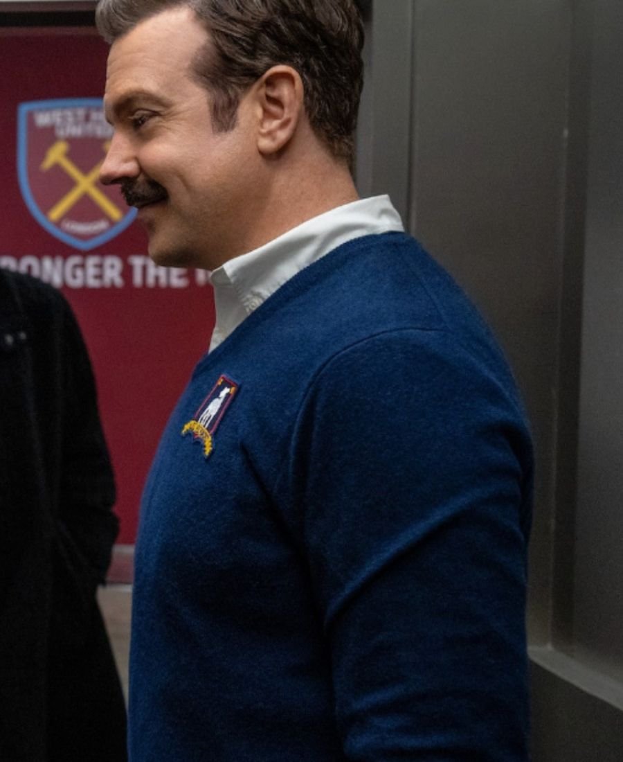 Ted Lasso Jason Sudeikis Blue - Side View