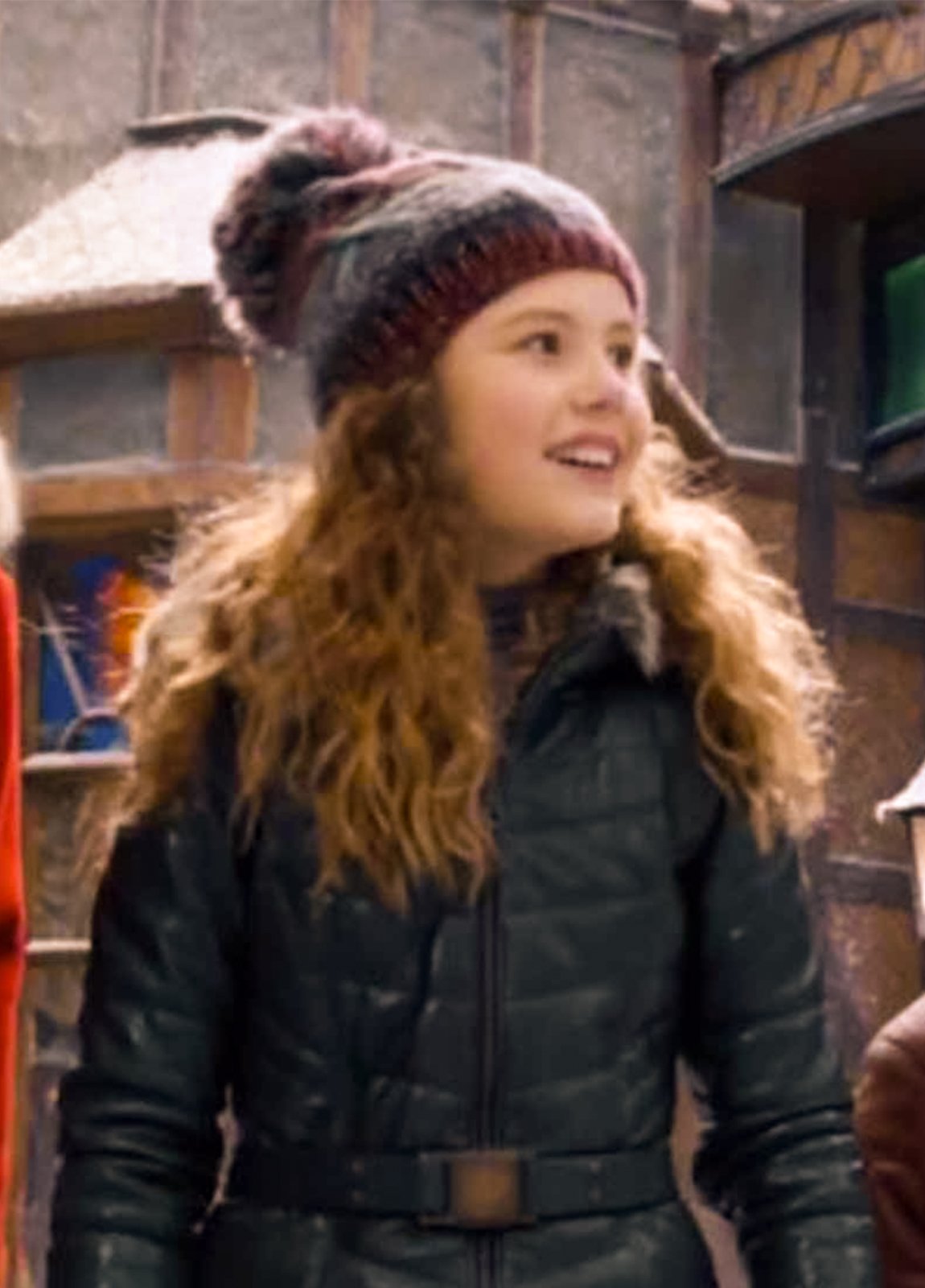 Kate The Christmas Chronicles 2 Green Leather Jacket - Image 3