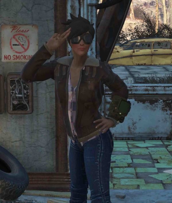 Fallout 4 76 Tracer Brown Leather Jacket - Image 2