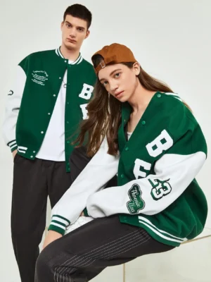 Manfinity 1pc Letter Letterman Embroidered Colorblock Varsity Jacket