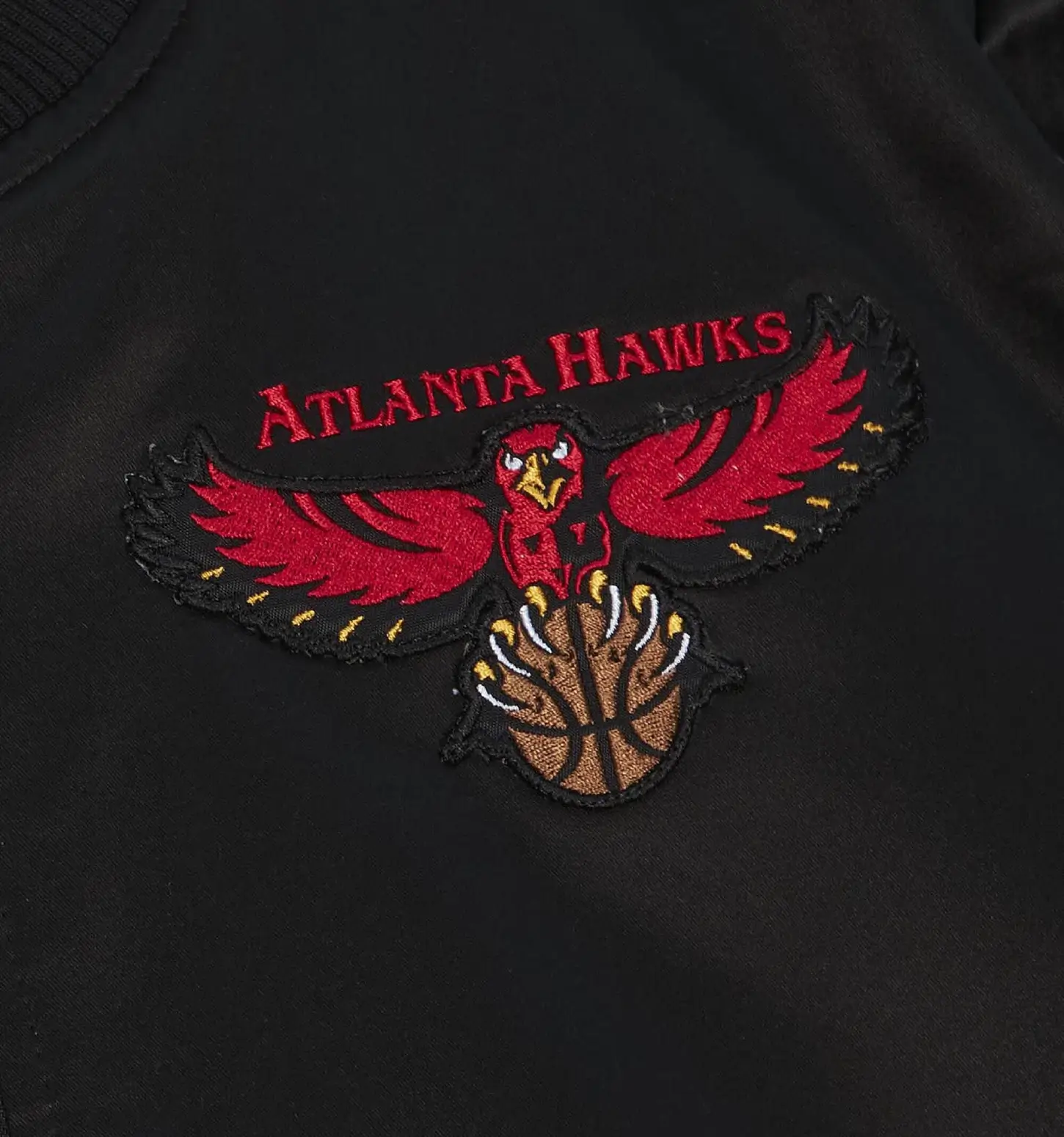 Team Legacy Flight Satin Bomber Jacket Atlanta Hawks - Image 3