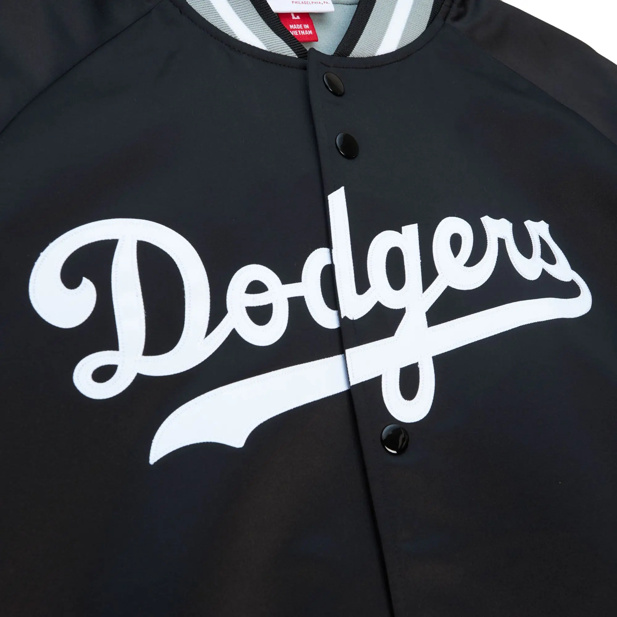 Los Angeles Dodgers Lightweight Raglan Double Clutch Black Varsity Jacket - Image 3