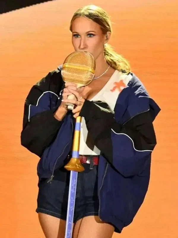 Nikki glaser marty supreme jacket