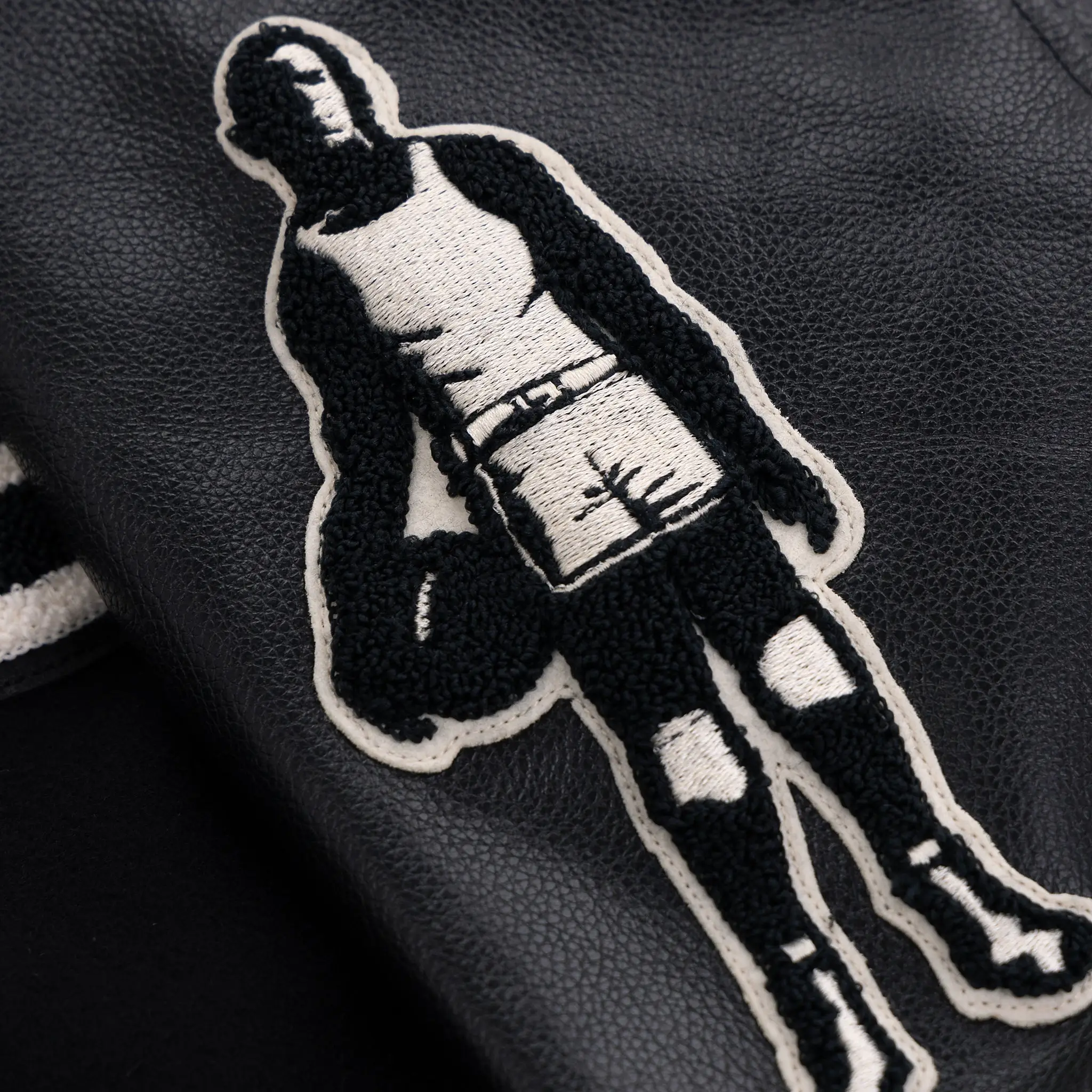 Basketball black five back logo