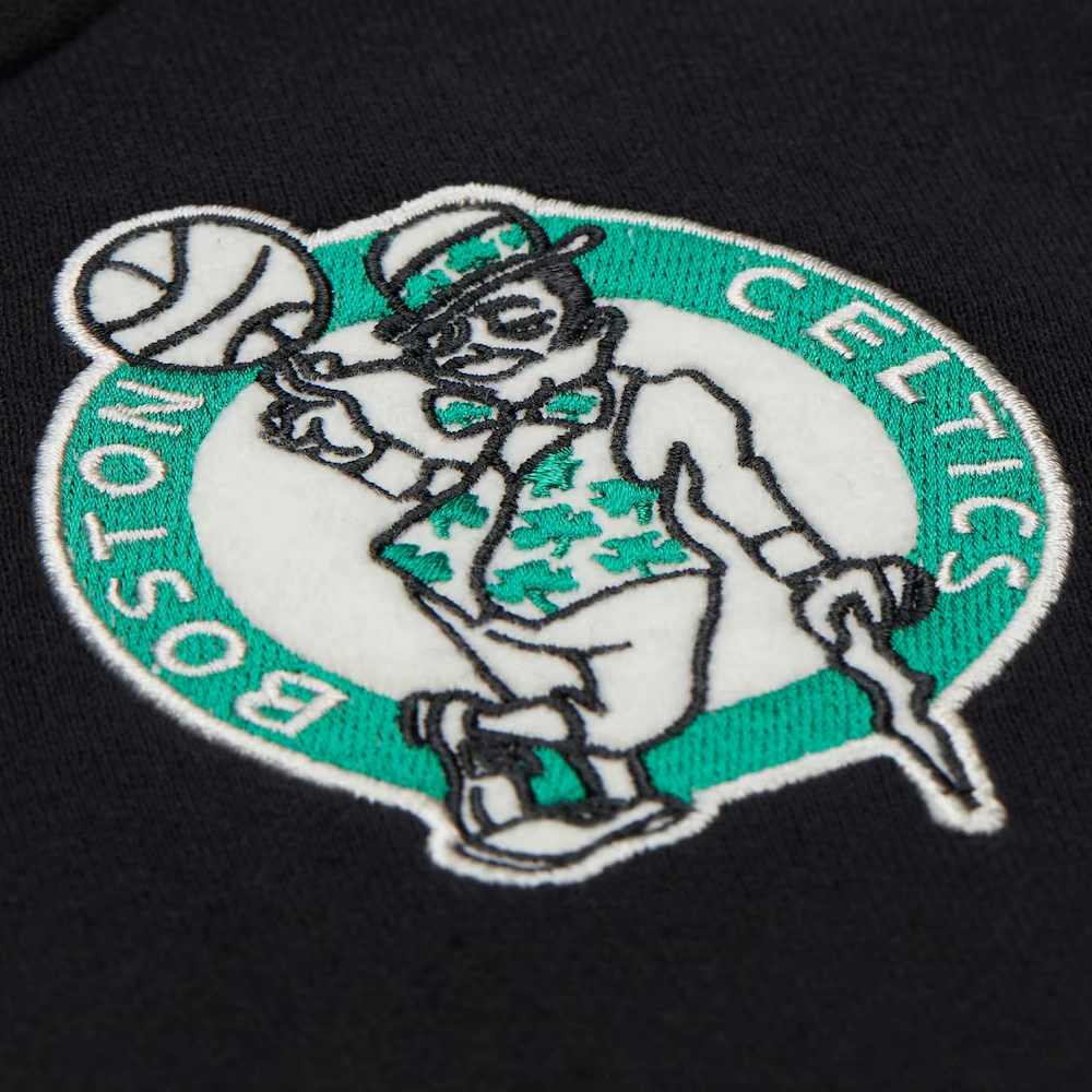 Boston celtics black courtside hooded sleeve logo