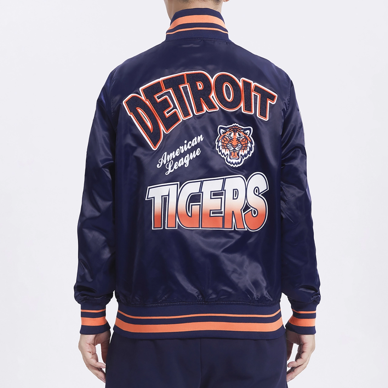 Detroit tigers turn it up m full snap varsity jacket