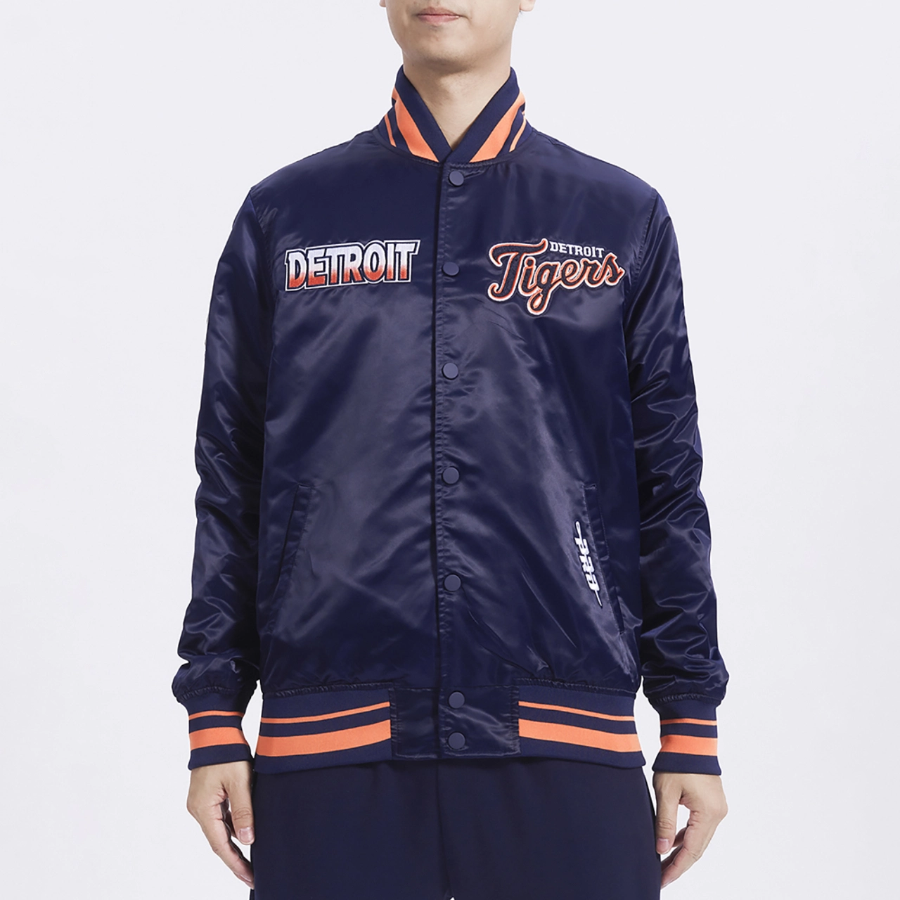 Detroit tigers turn it up m satin varsity jacket