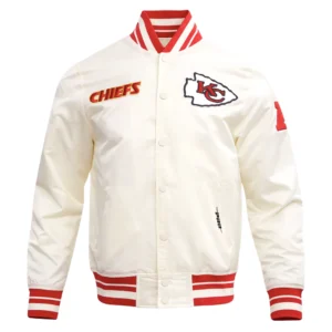 Kansas city chiefs pro standard retro classic white satin varsity jacket 2