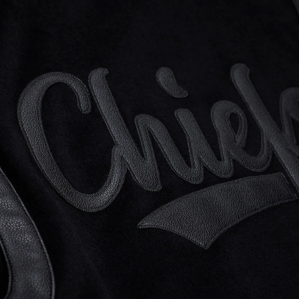 Kansas city chiefs walk the tunnel chief logo
