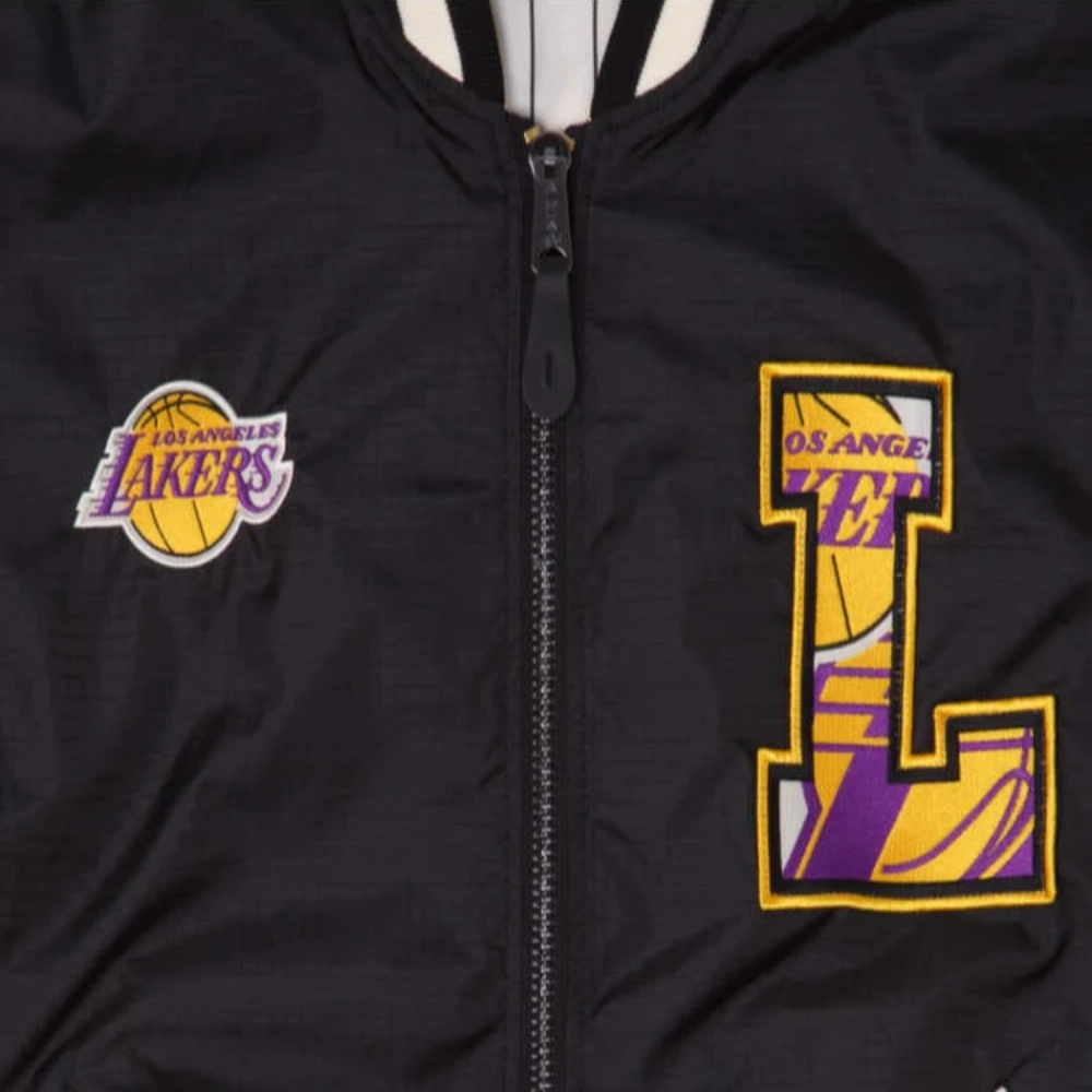 Los angeles lakers x new era x alpha l 2b bomber jacket 3