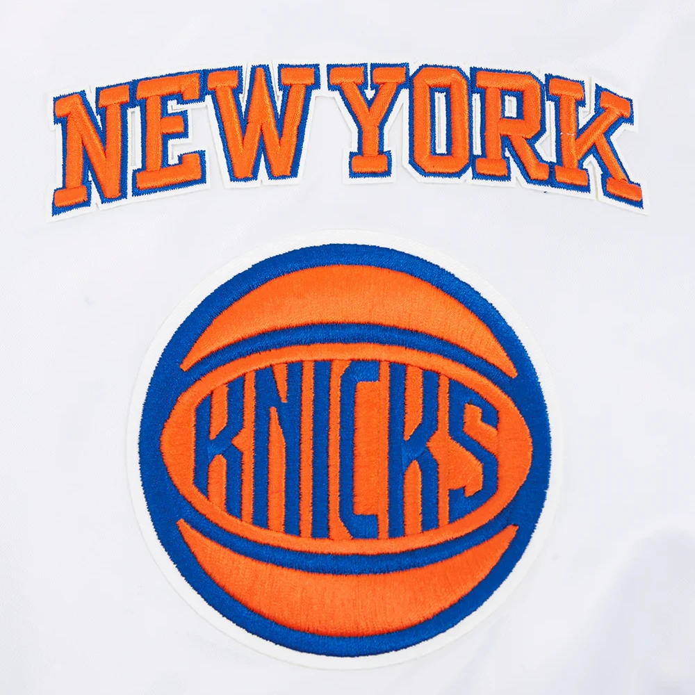 New york knicks old english satin patch