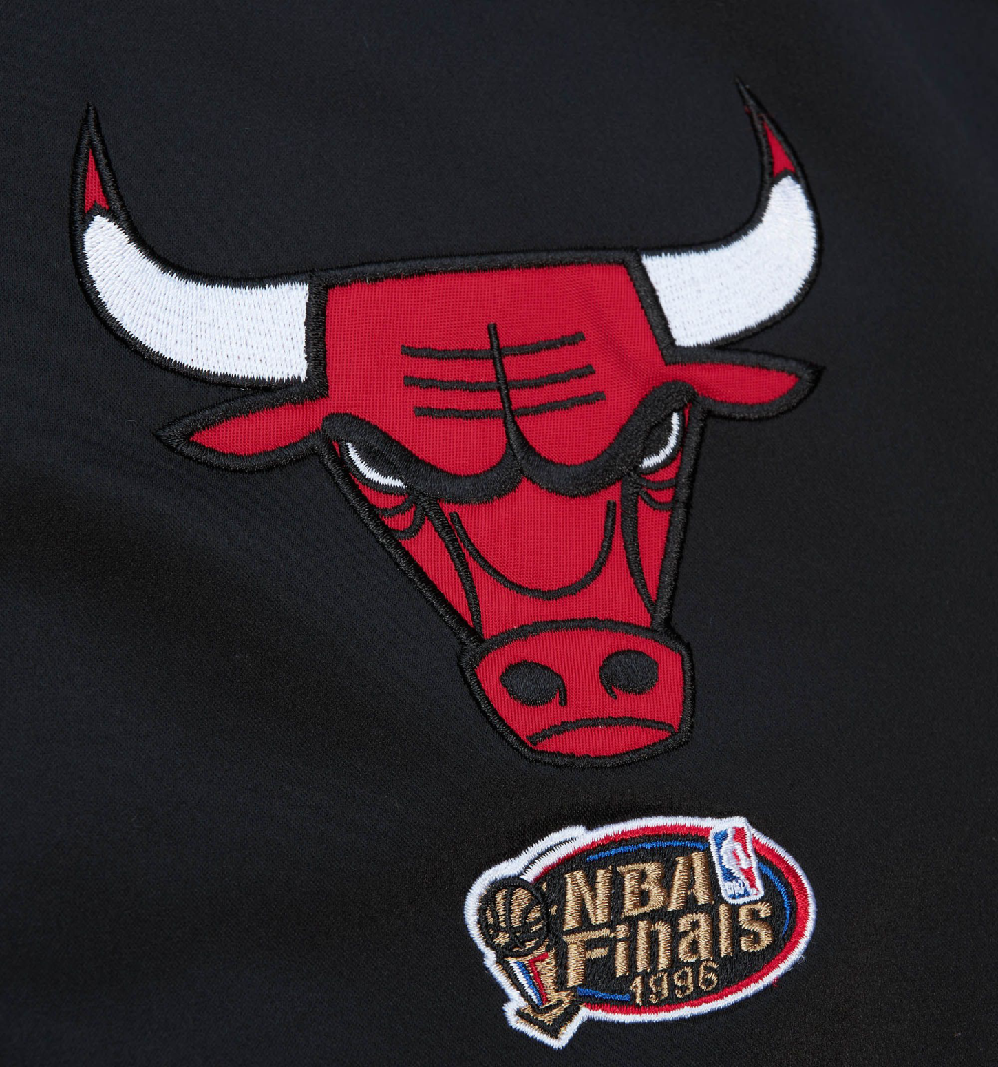 Team og 20 lightweight satin jacket chicago bulls 3