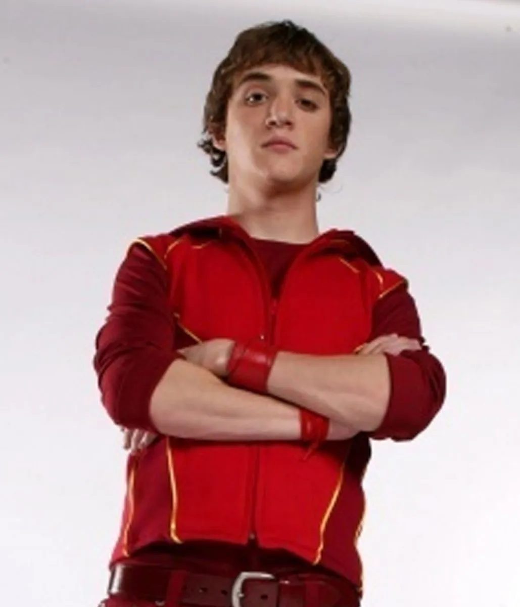 Bart allen red fleece vest scaled 1