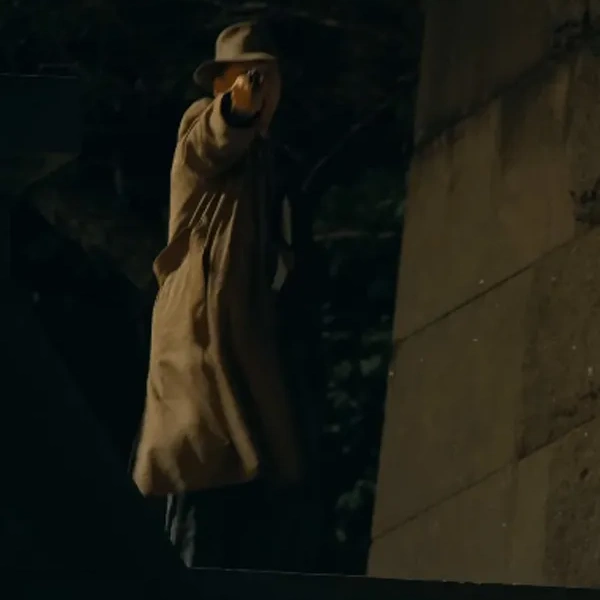 Peter sarsgaard brown coat