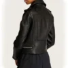 Nancy drew s04 leah lewis black jacket
