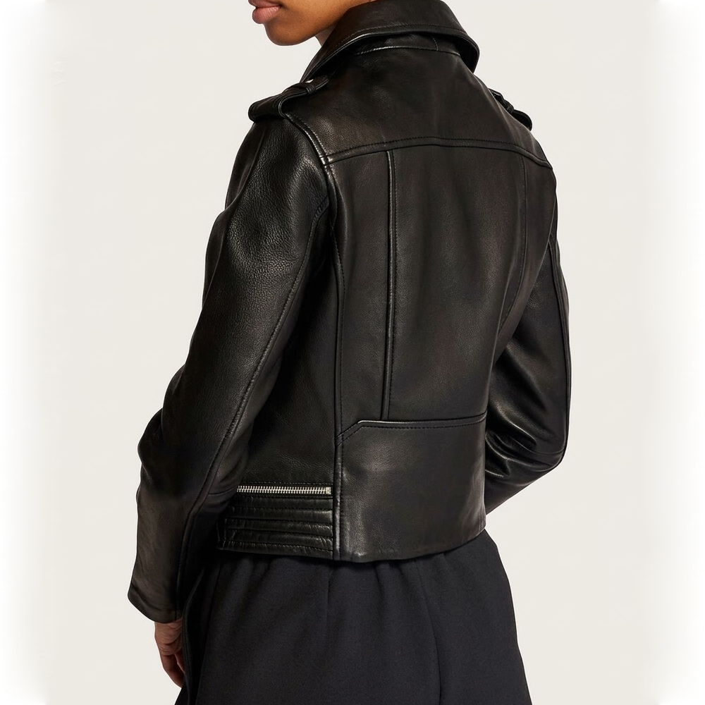 Nancy drew s04 leah lewis black jacket
