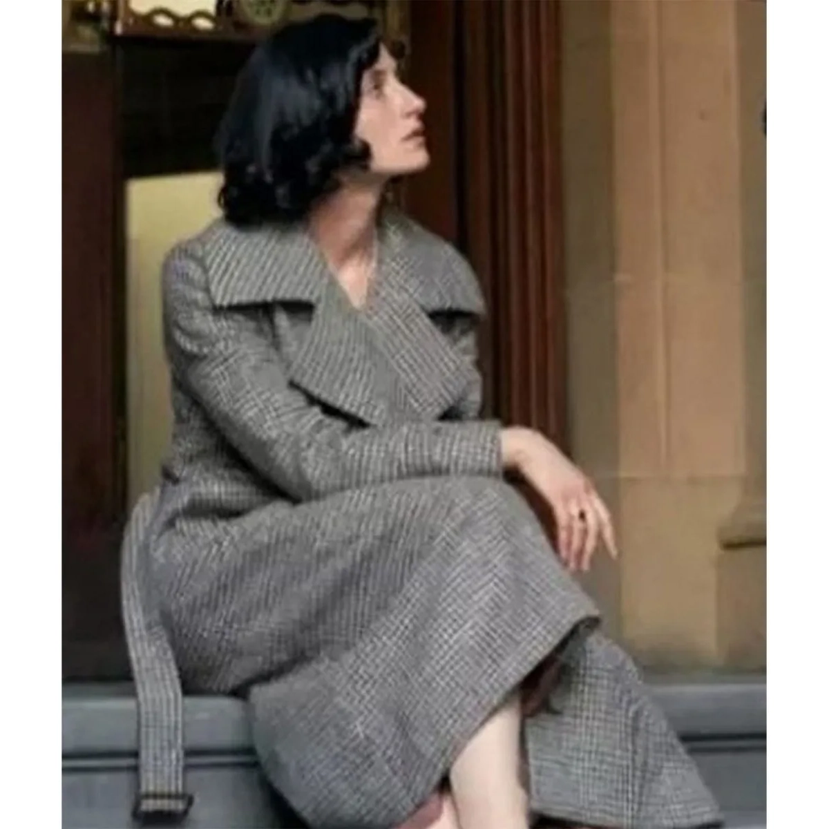 Natasha okeeffe peaky blinders s06 coat